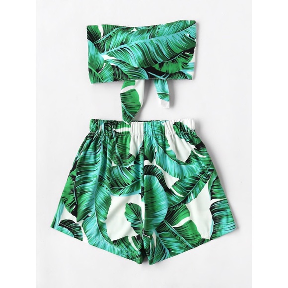 Tropical print crop top & shorts set green white - Picture 3 of 3